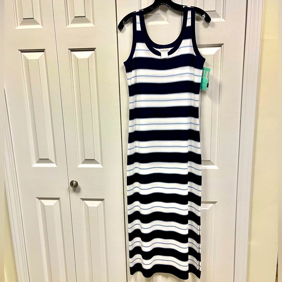Exclusively Misook striped dress - Picture 2 of 7